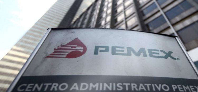 Bajan calificación de PEMEX