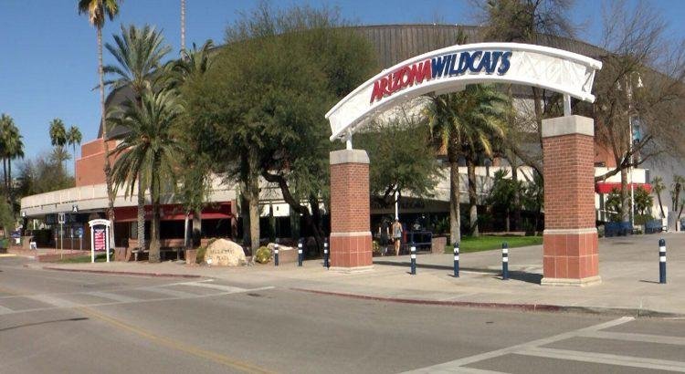 Universidad de Arizona busca soluciones ante déficit de $240 millones