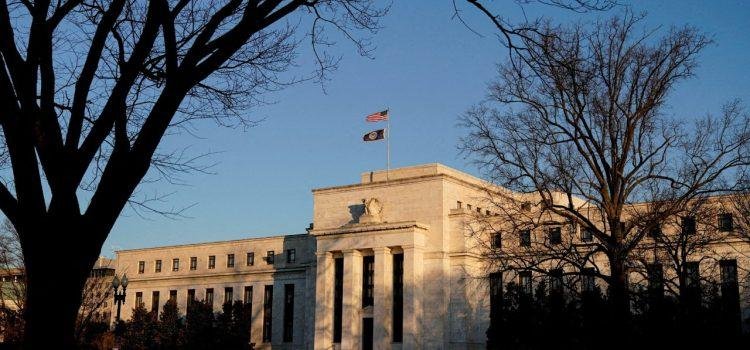 La Reserva Federal de EEUU mantiene las tasas en un máximo desde 2001