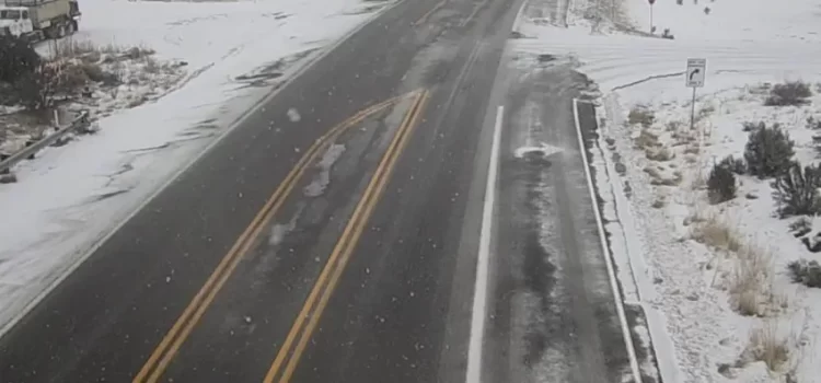 Alerta por tormenta invernal y bajas temperaturas en el norte y este de Arizona