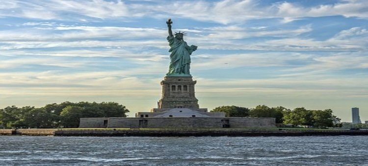Francia pide que Estados Unidos les devuelva la Estatua de la Libertad