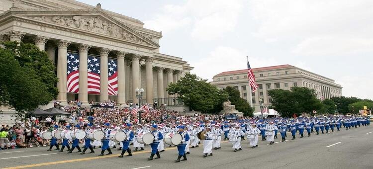 Ejército de EU planea un desfile con 6.600 soldados en el cumpleaños de Trump Ejército de EU planea un desfile con 6.600 soldados en el cumpleaños de Trump