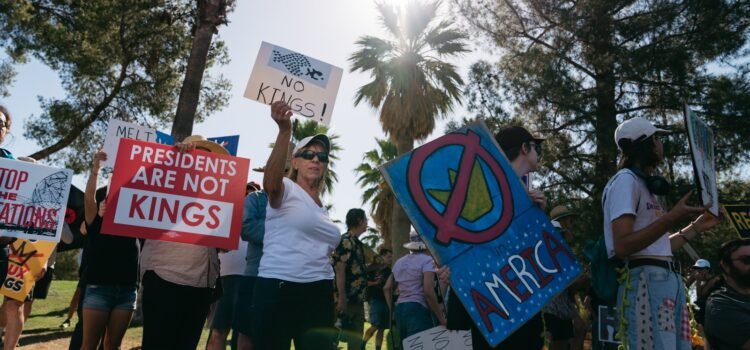 “Podemos hacer la diferencia”: los tucsonenses se reúnen en el Parque Reid para una protesta nacional