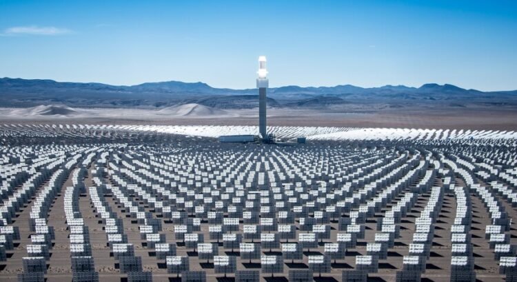 El proyecto solar de Arizona negociado por Clark Hill entra en funcionamiento