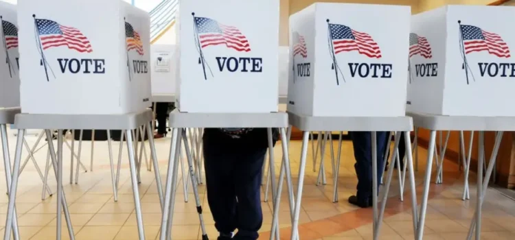 Arizona rechaza las exigencias de la administración Trump de una base de datos de votantes