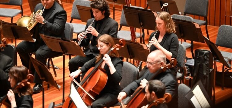 Aumentos salariales para los músicos de la Sinfónica de Tucson