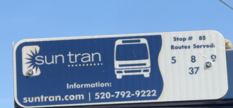 El Ayuntamiento de Tucson considera recortar la ruta Westside Sun Tran