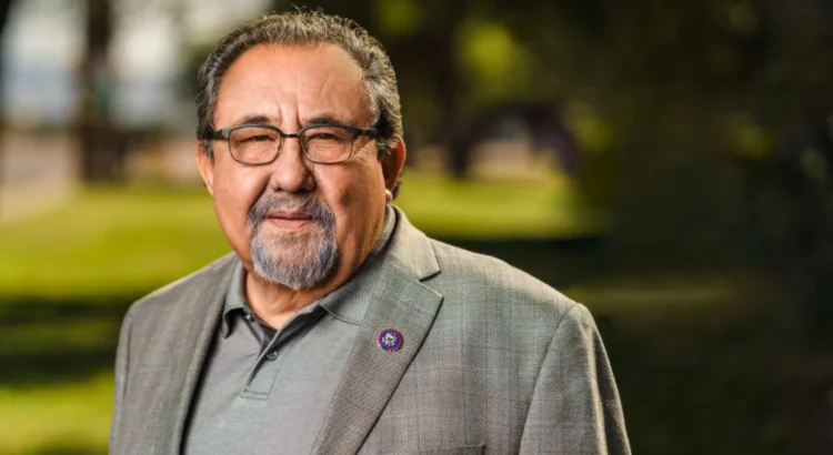 Tucson propone renombrar parque local en honor al fallecido congresista Raúl Grijalva