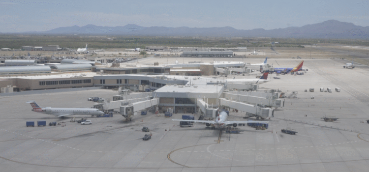 Retrasos en vuelos en el Aeropuerto Internacional de Tucson
