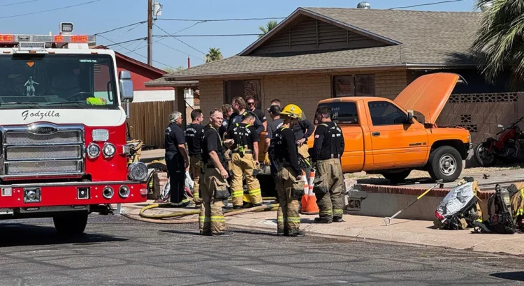 Bomberos de Tucson se une a equipos de EE. UU. y México en entrenamiento de rescate en trincheras