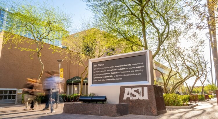 Universidad Estatal de Arizona y el estado de Arizona lanzan una iniciativa para fortalecer la fuerza laboral pública.
