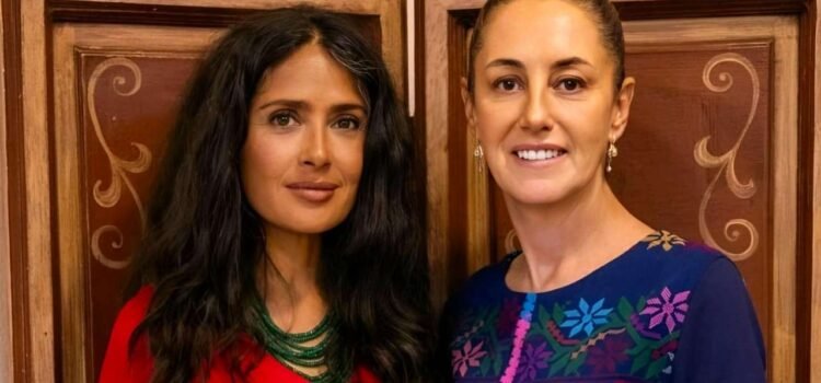 Salma Hayek pide a Sheinbaum impulsar la industria cinematográfica en México