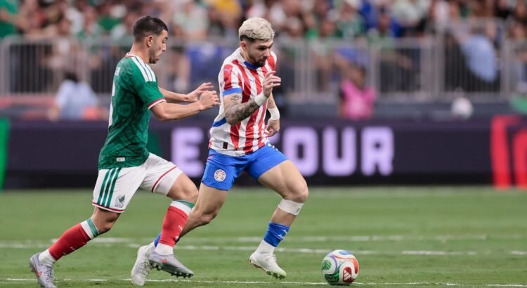 México perdió ante Paraguay y sumó su sexto partido sin una victoria México perdió ante Paraguay y sumó su sexto partido sin una victoria