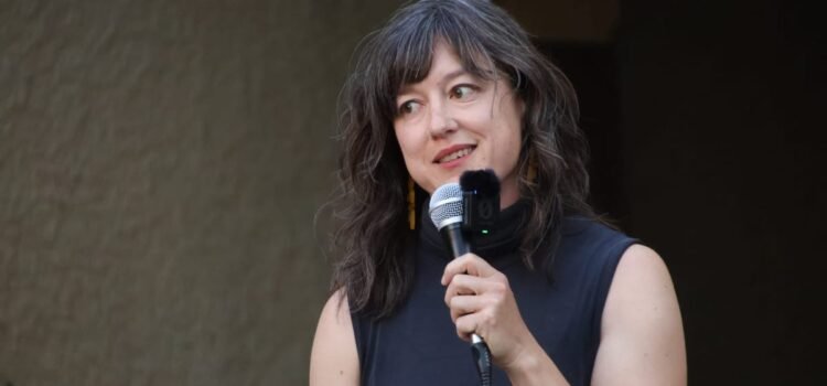 Schubert busca aportar un enfoque comunitario al Ayuntamiento de Tucson