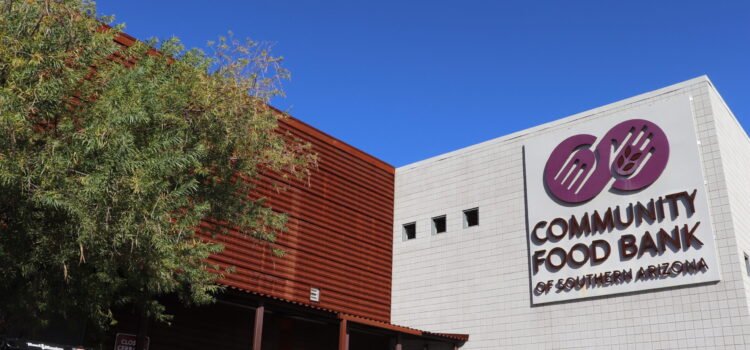 Banco de alimentos comunitario en Tucson busca donaciones para el Día de Acción de Gracias