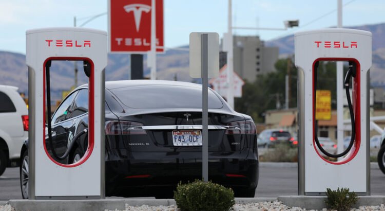 Tesla recibe permiso para lanzar robotaxis en Arizona Tesla recibe permiso para lanzar robotaxis en Arizona