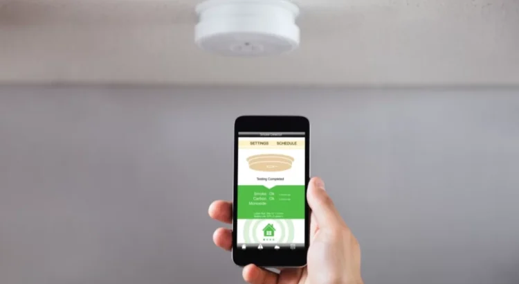Instalación gratuita de detectores de humo para residentes del sur de Tucson