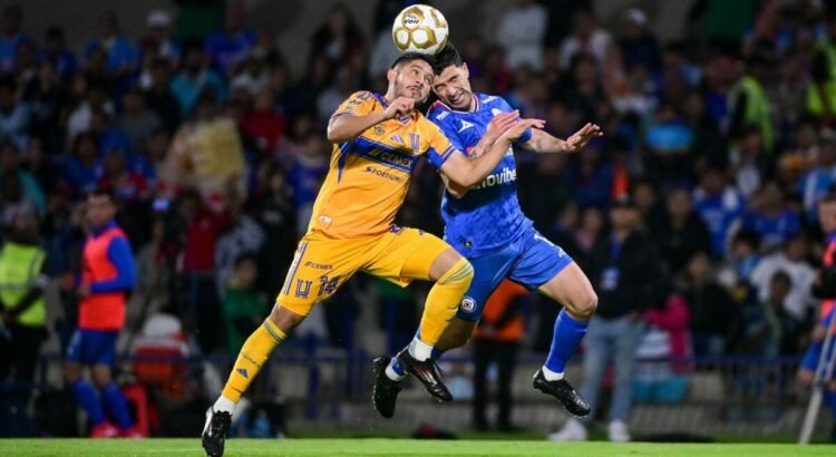 Cruz Azul sigue invicto, pero sin ventaja ante Tigres