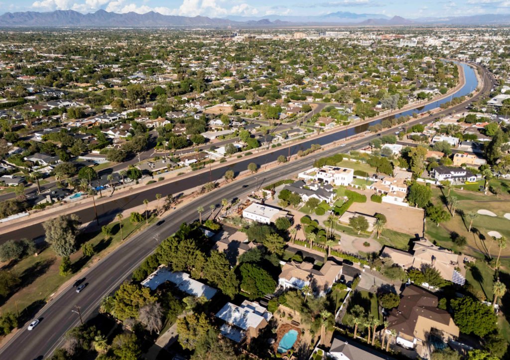 El acceso al agua se convierte en una de las principales preocupaciones electorales para los votantes de Arizona.